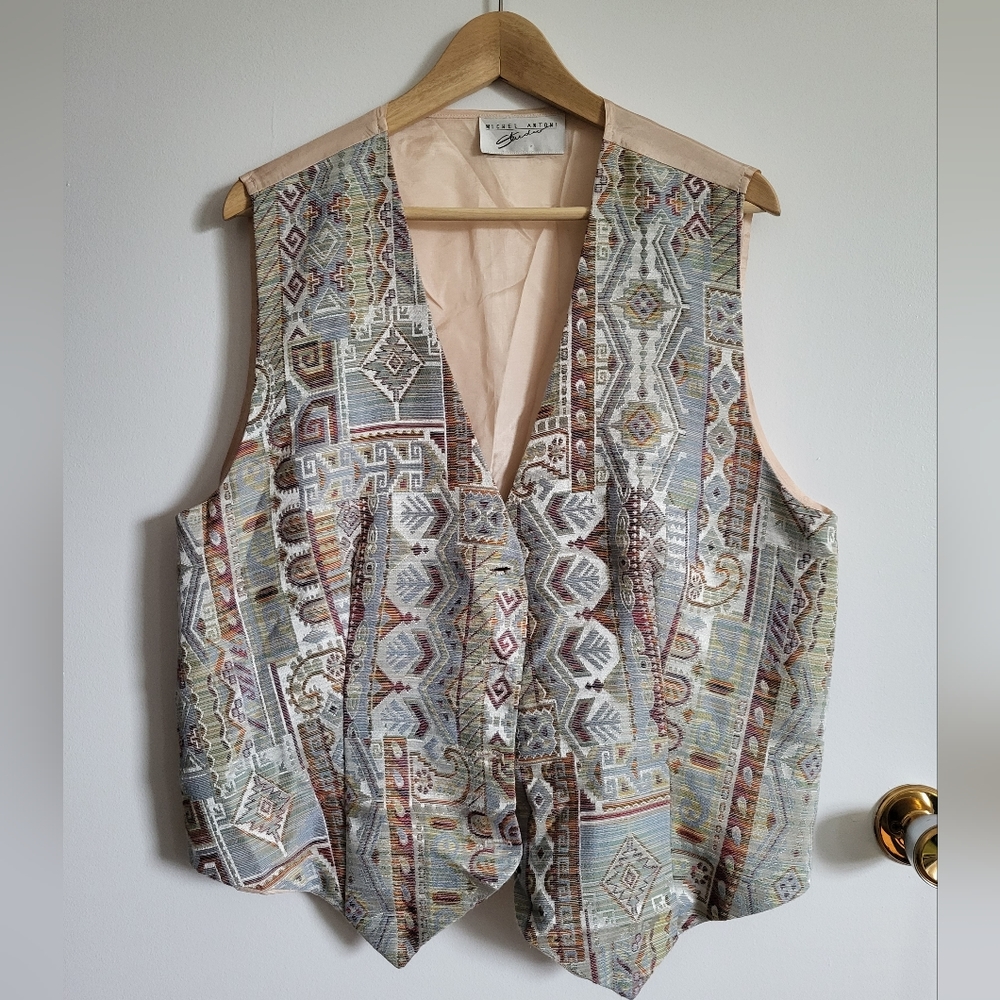 Michel Antoni Vest